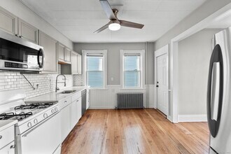 394 Gregory St in Bridgeport, CT - Foto de edificio - Building Photo