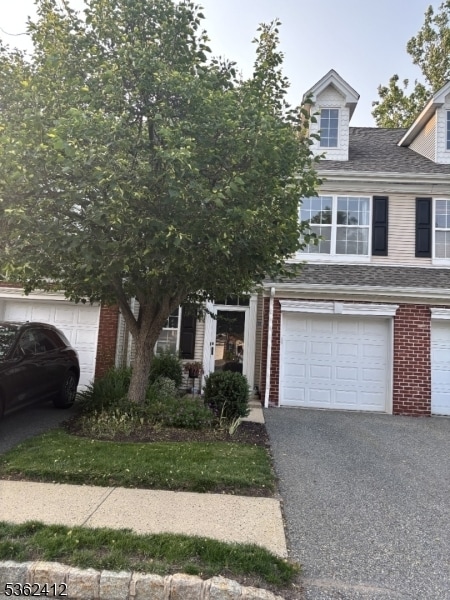 property at 39 Washington Ct