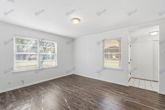 3401 Princeton Dr in Irving, TX - Building Photo - Building Photo