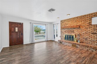 572 Federal St in Henderson, NV - Building Photo - Building Photo