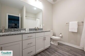 16200 Croft Dr, Unit 4400-205 in Charlotte, NC - Foto de edificio - Building Photo