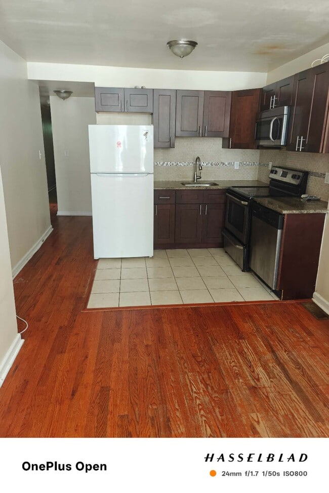 property at 1506 N Willington St