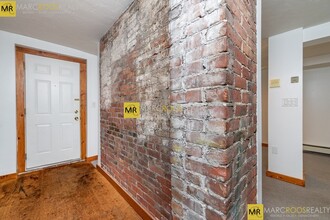 14 Edgerly Rd, Unit 1 in Boston, MA - Building Photo - Building Photo