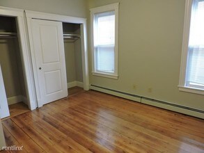 11 Beacon St-Unit -# 3 in Somerville, MA - Building Photo - Building Photo