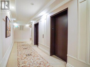 2 Aberfoyle Crescent in Toronto, ON - Building Photo - Building Photo