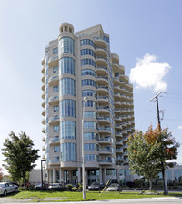 Grand Harbour Condos in Barrie, ON - Building Photo - Building Photo