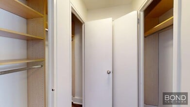 220 E 63rd St in New York, NY - Building Photo - Building Photo