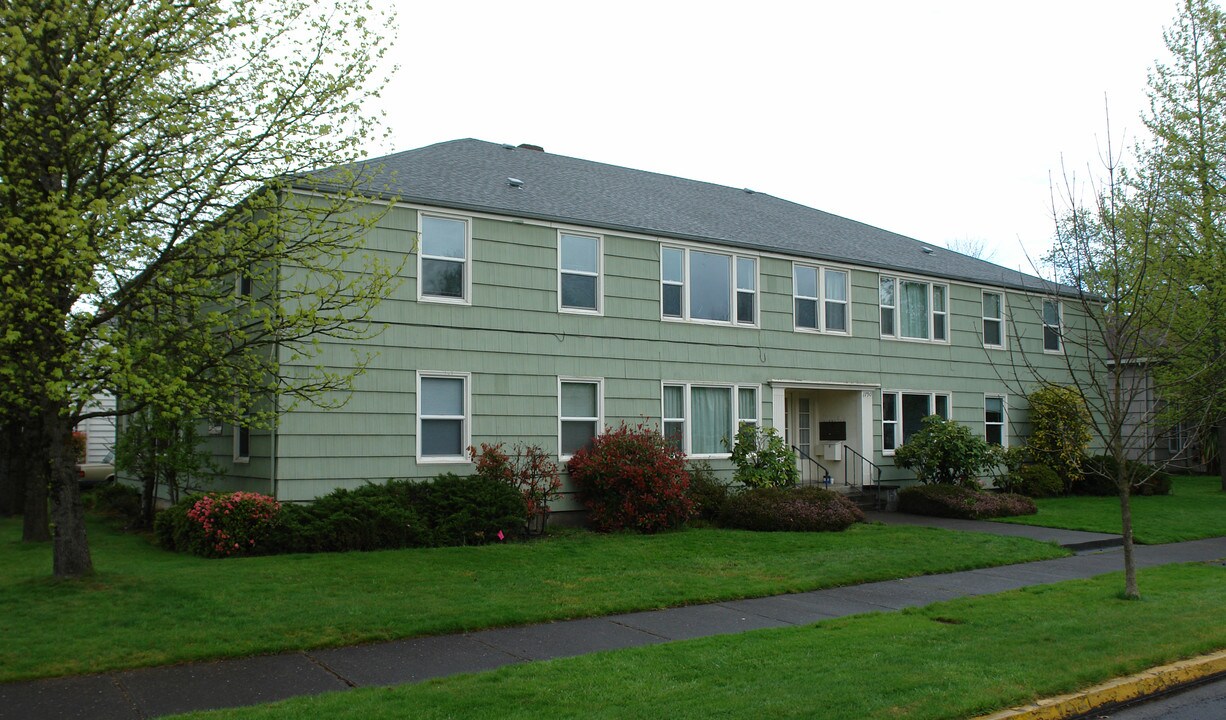 1790 Ferry St in Eugene, OR - Building Photo