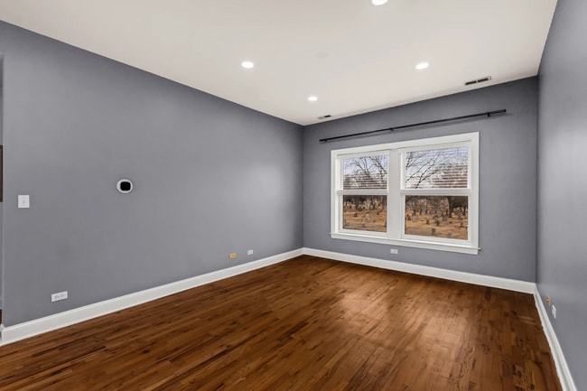 1323 W Lawrence Ave, Unit 2 in Chicago, IL - Building Photo - Building Photo