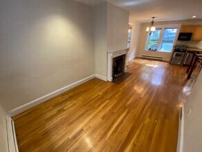 16 Cedar Lane Way, Unit 1 in Boston, MA - Building Photo - Building Photo