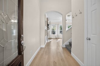 126 Silver Penny Dr in The Woodlands, TX - Foto de edificio - Building Photo