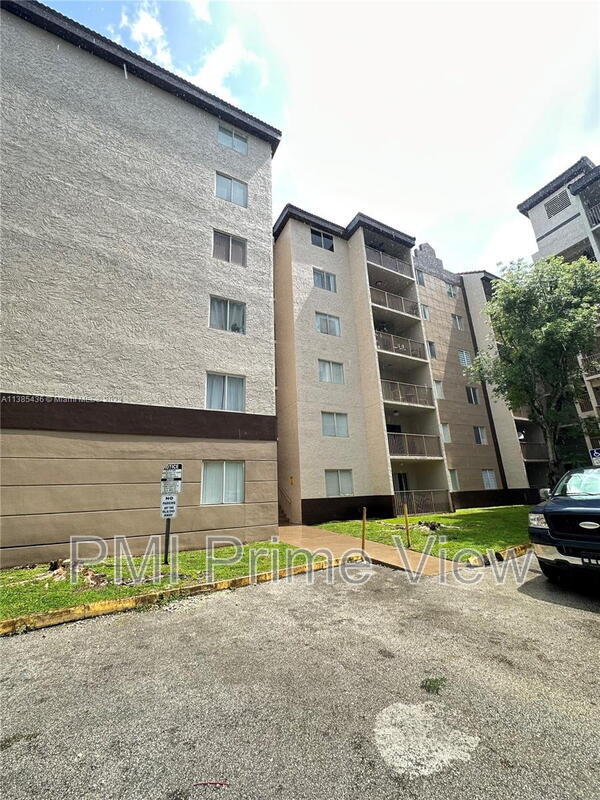 property at 15231 SW 80th St
