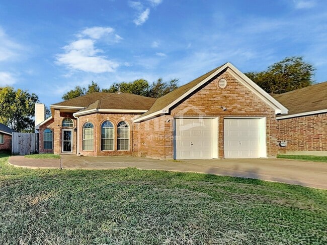 217 Dartmouth Dr