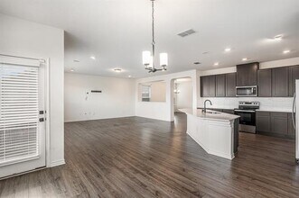 15043 Tethys Wy in San Antonio, TX - Building Photo - Building Photo