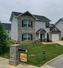 Villas West in Morristown, TN - Building Photo - Building Photo