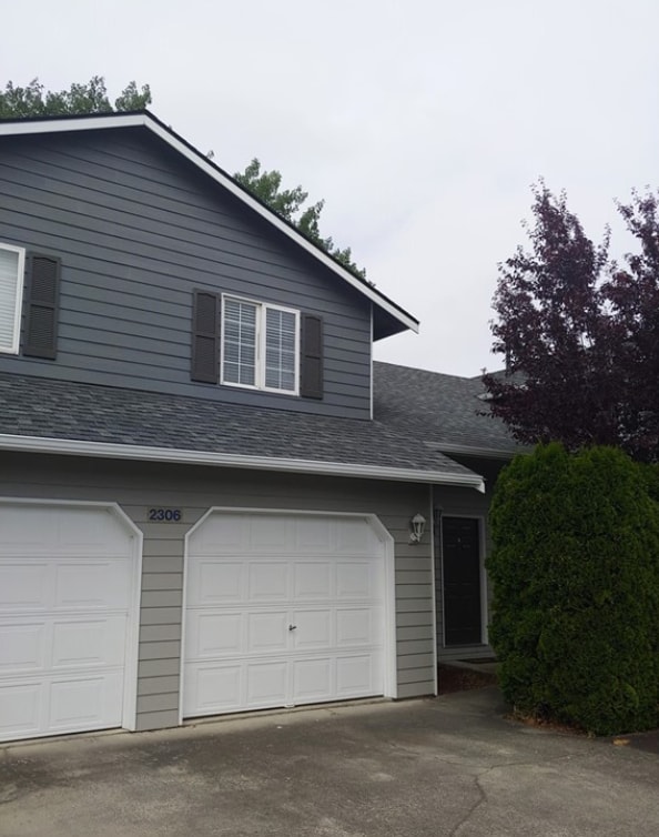 property at 2306 E Division St