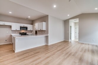 2021 Melody Ln in Goddard, KS - Building Photo - Building Photo