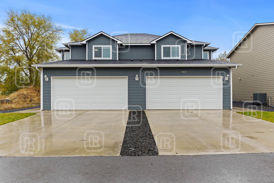 9615 E Nixon Ave in Spokane Valley, WA - Building Photo