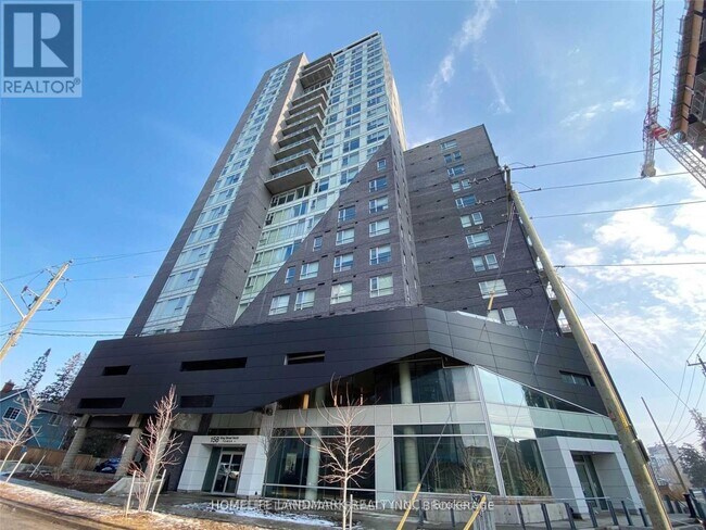 158-2158 King St N in Waterloo, ON - Building Photo - Building Photo