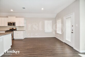 808 Fredericktown Rd in Royse City, TX - Foto de edificio - Building Photo