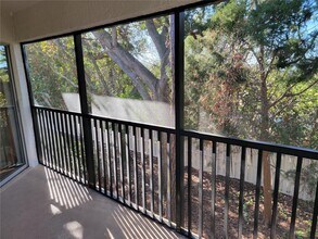 476 Santa Cruz Pl NE in St. Petersburg, FL - Building Photo - Building Photo