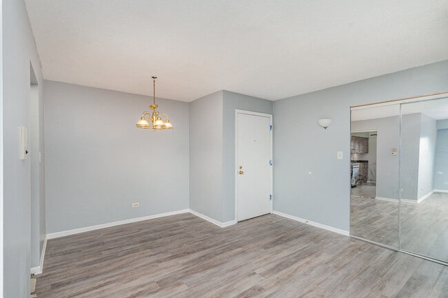 13620 Lamon Ave in Crestwood, IL - Building Photo - Building Photo