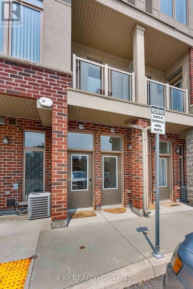 5014 Serena Dr in Lincoln, ON - Building Photo - Building Photo