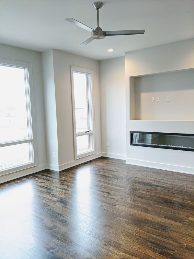 207 Taylor St in Nashville, TN - Building Photo - Building Photo