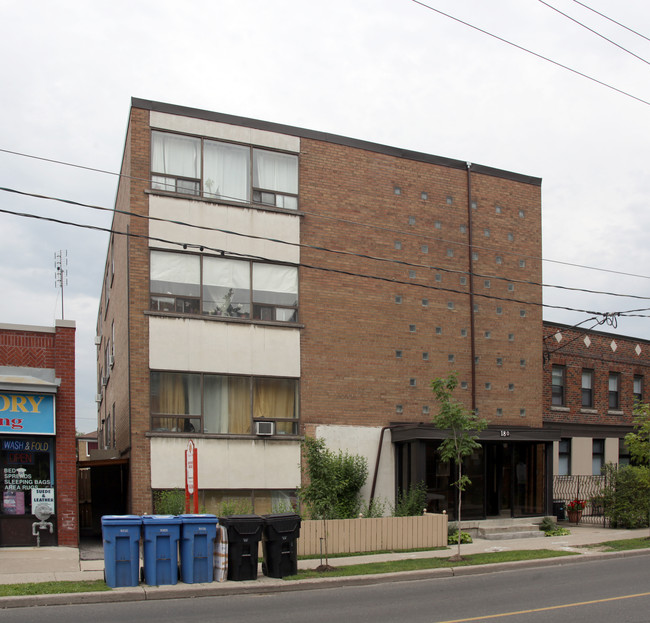 180 Vaughan Rd in Toronto, ON - Building Photo - Building Photo