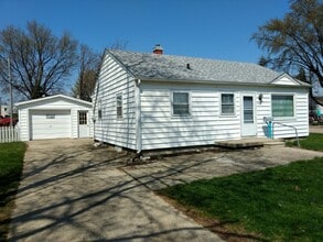 1207 Parkway Ct in Lafayette, IN - Building Photo - Building Photo