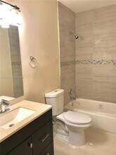 3700 Taft St in Hollywood, FL - Building Photo - Building Photo