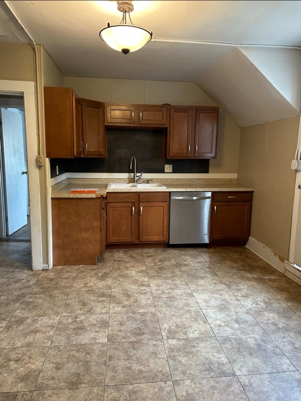 708 Ferry St in La crosse, WI - Foto de edificio - Building Photo