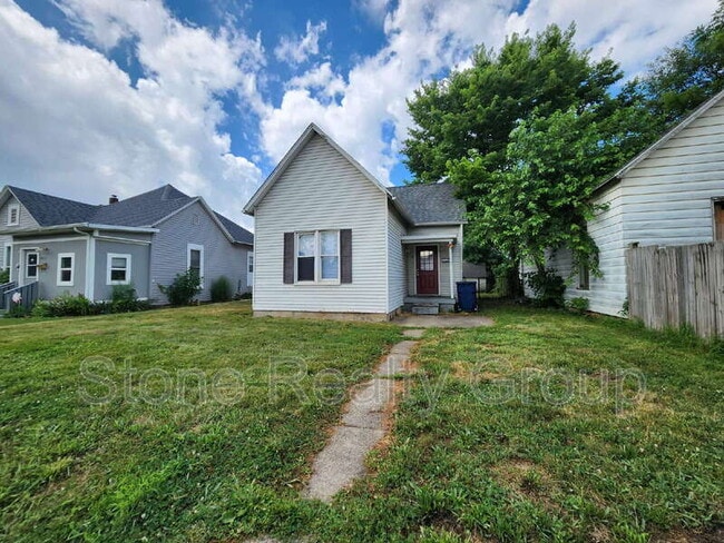 property at 1119 S 11th St