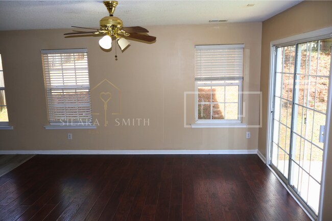 6013 Silkwater Ct in Raleigh, NC - Building Photo - Building Photo