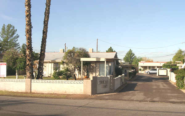 Seville Apartments in Phoenix, AZ - Building Photo - Building Photo