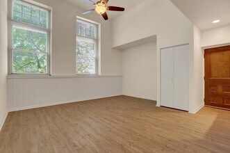 133 W Locust St, Unit 118 in Mechanicsburg, PA - Building Photo - Building Photo