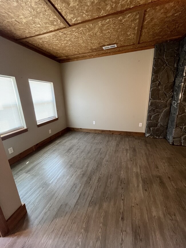 property at 214 Oak St SW