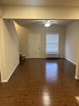 136 E Center Town Dr, Unit 136 in Crossville, TN - Building Photo