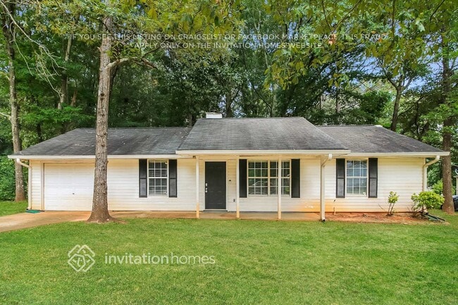 property at 225 Woodcrest Dr
