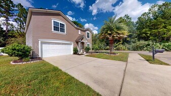 5000 Magnolia Valley Dr in Jacksonville, FL - Building Photo