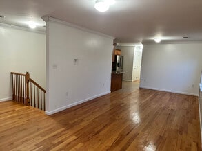 452 Fulton St, Unit 2 in Elizabeth, NJ - Building Photo - Building Photo