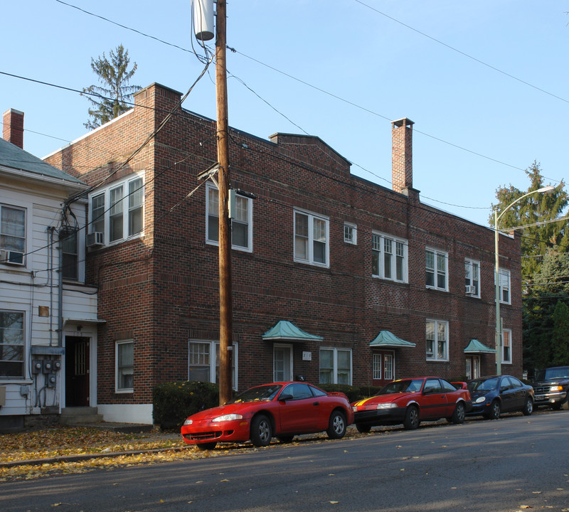 210 1st St in Lock Haven, PA - Building Photo