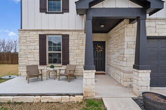 124 Northern Harrier Ct in Leander, TX - Building Photo - Building Photo