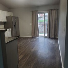 7201 S 16th St in Lincoln, NE - Building Photo - Building Photo