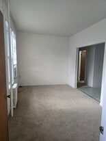 13504 Motters Station Rd in Rocky Ridge, MD - Building Photo