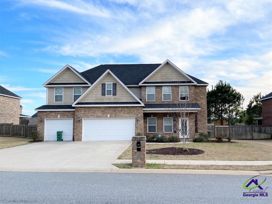 405 Red Hawk Pointe in Kathleen, GA - Foto de edificio