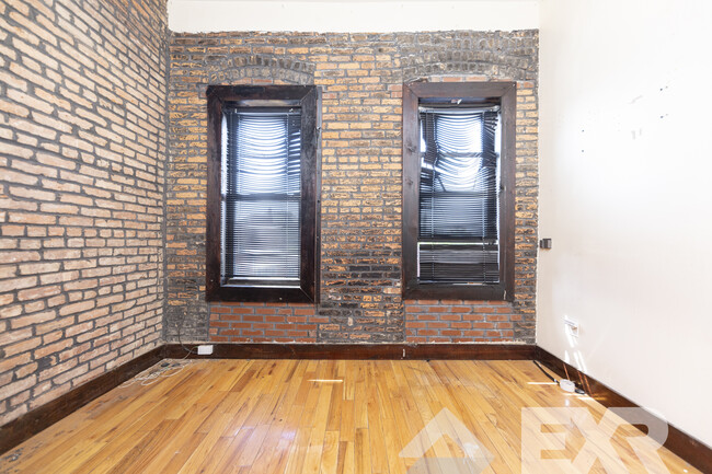 930 Hart St in Brooklyn, NY - Building Photo - Building Photo