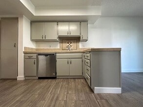 12621 Moordale Cir in Stanton, CA - Building Photo - Building Photo