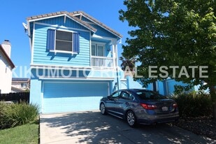 1868 Spokane Rd in West Sacramento, CA - Building Photo