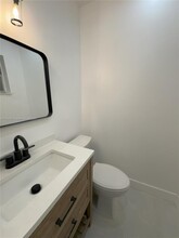 5450 Hollywood Blvd-Unit -209 in Hollywood, FL - Building Photo - Building Photo